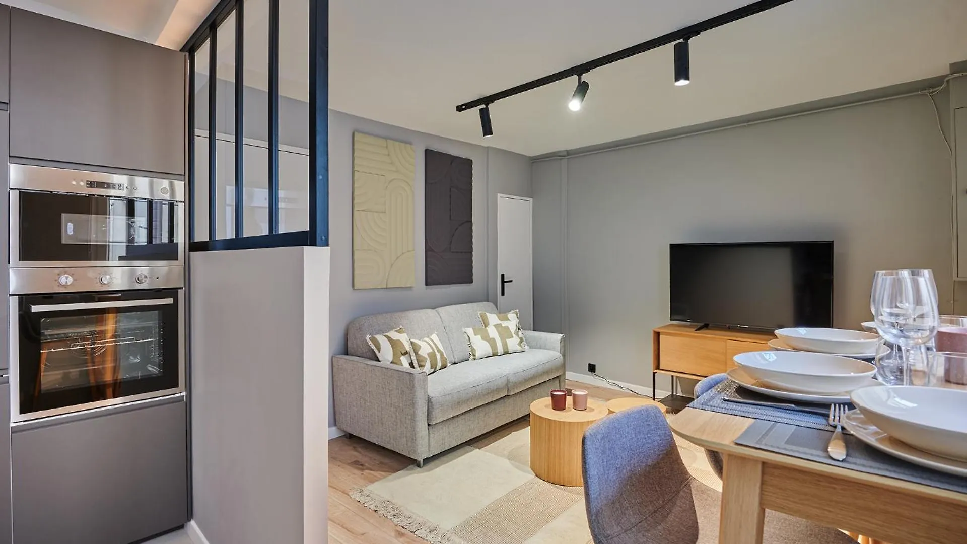 פריז Apartment Louvre Museum By Studio Prestige